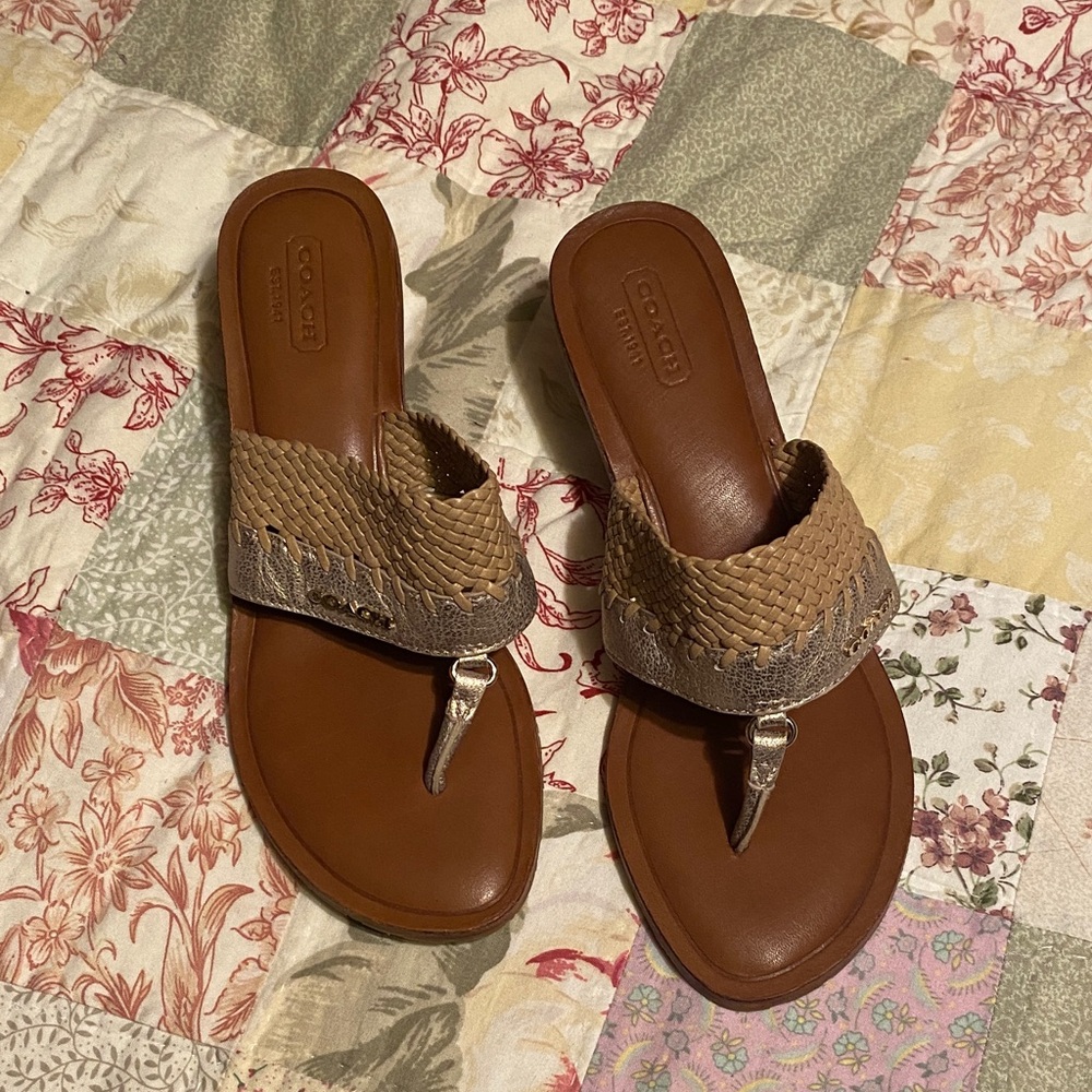 Coach Women's Tan and Brown Sandals Size 7.5 NEW